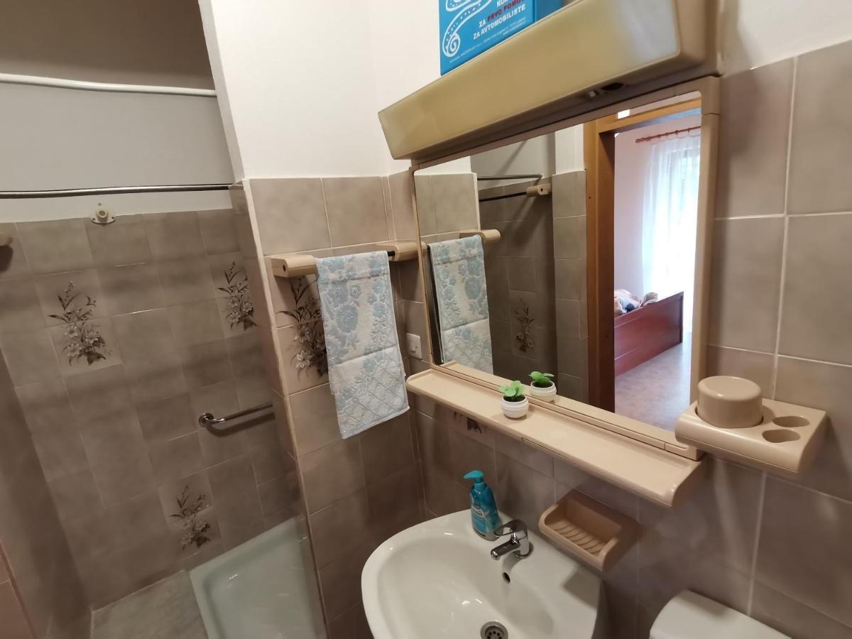 Apartment Studio Zvonka Zambratija  Zewnętrze zdjęcie